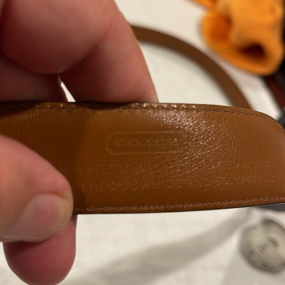 45008 VINTAGE-Coach Black Leather Belt - see pics for approximate measurements - Picture 4 of 9